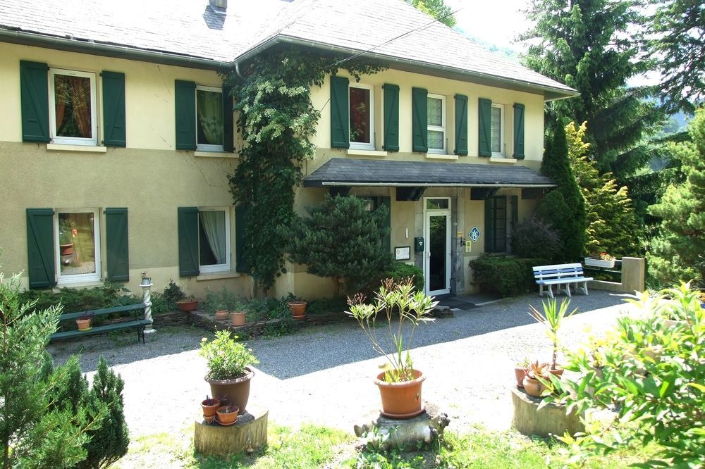 Hotel Du Val D'Aure Cadeac Экстерьер фото